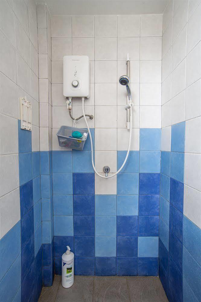 Malabar 2* George Town