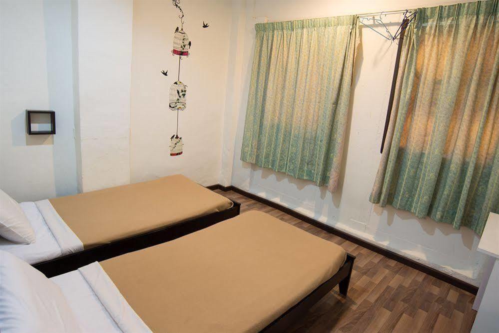 Malabar 2* George Town
